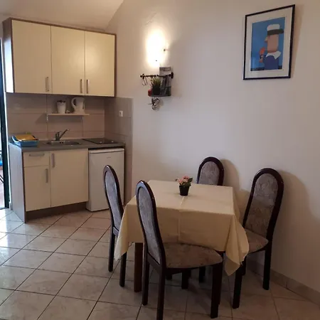 Apartments By The Sea Zaostrog, Makarska - 6659 Apartment
